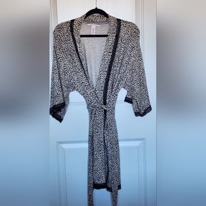 Women's Animal Print Lightweight Robe